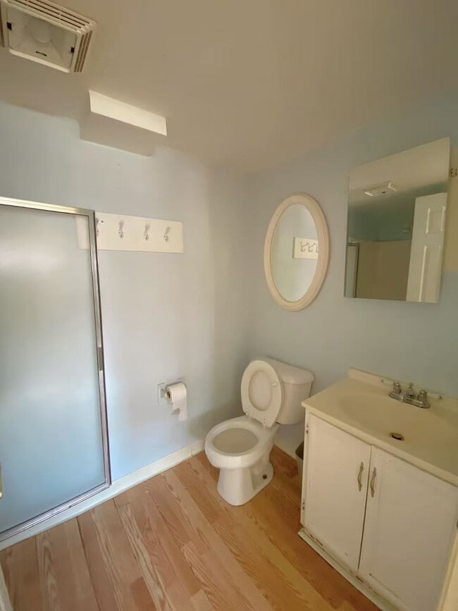 Photo - 2867 Walnut Hill St