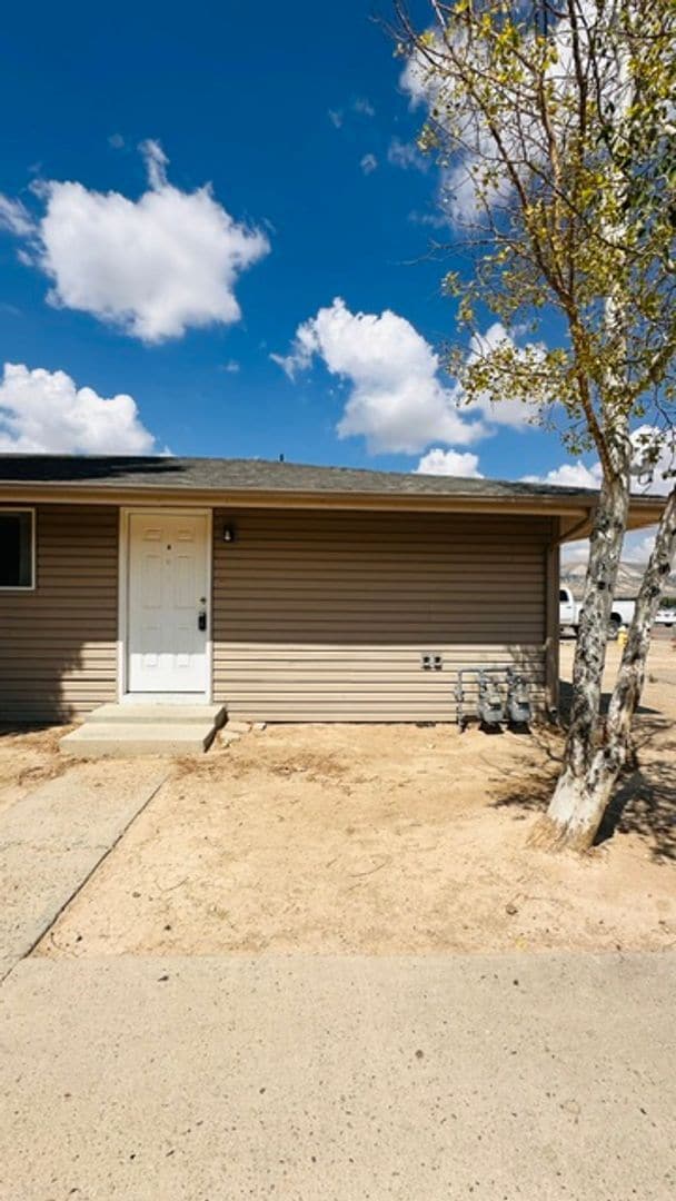 Building Photo - 128 Skyline Dr Unit 128 A