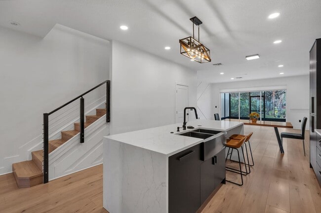 Photo - 2170 Stockton Dr