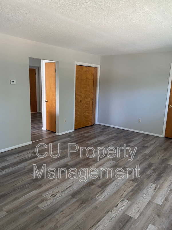 Photo - 705 Hollycrest Dr Unidad Apt 3