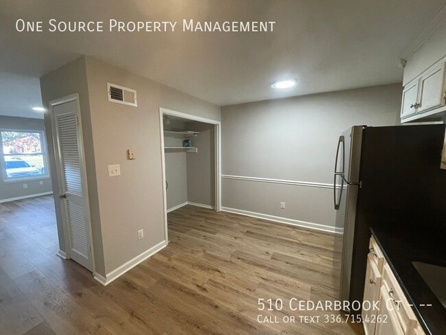 Photo - 510 Cedarbrook Ct