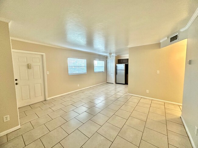 Photo - 1st Floor Apartment with Pool, Tennis Court & More in North Fort Myers