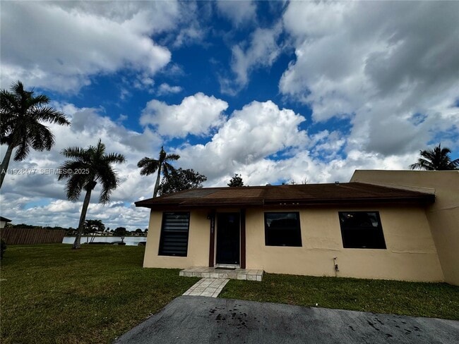 Photo - 12365 SW 119th Terrace