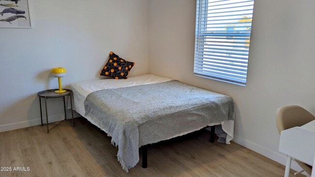 Photo - 1620 E Apache Blvd