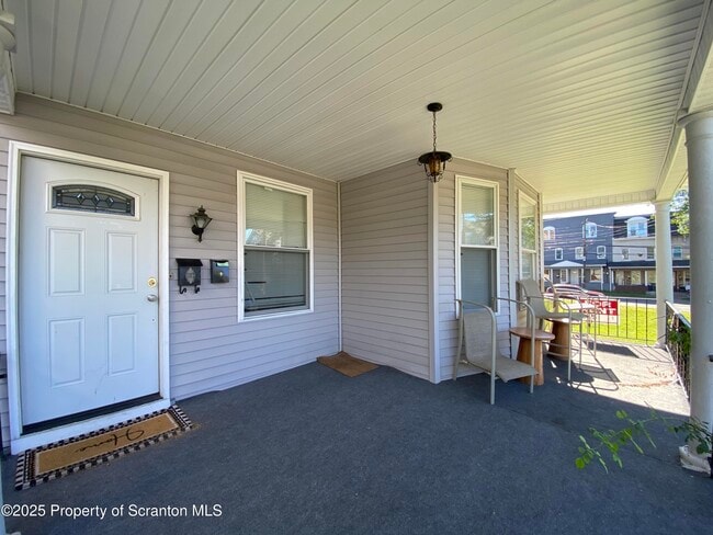 Photo - 308 N Irving Ave