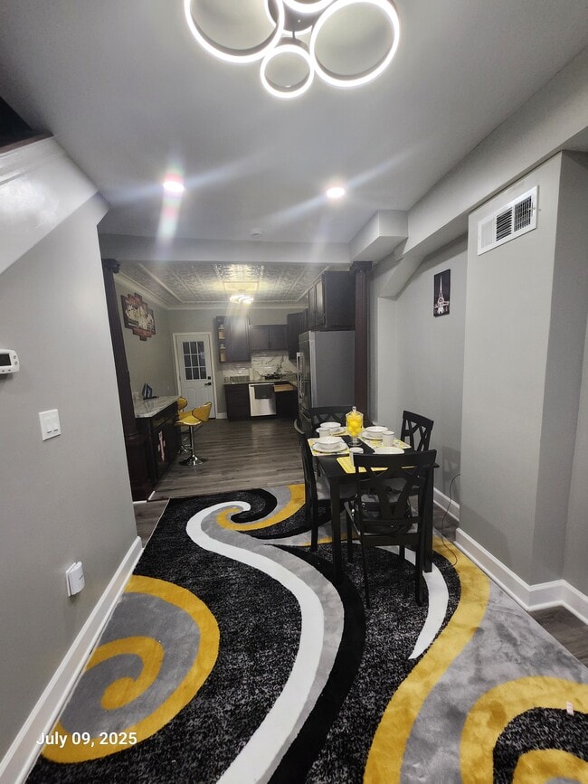 Photo - 708 N Madeira St