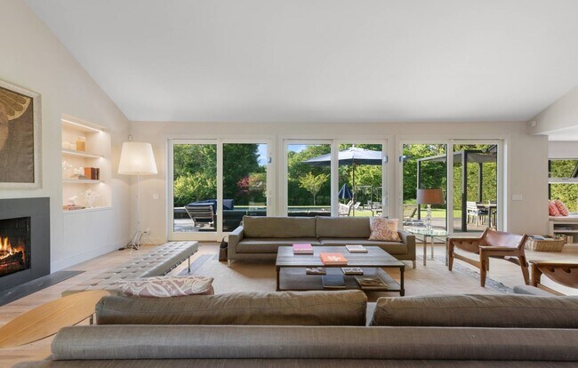 Photo - 23 Winding Way