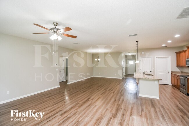 Photo - 388 Gillespie Gardens Dr