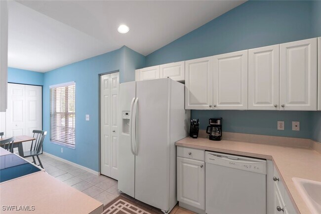 Photo - 4970 Deerfield Way Unit F202