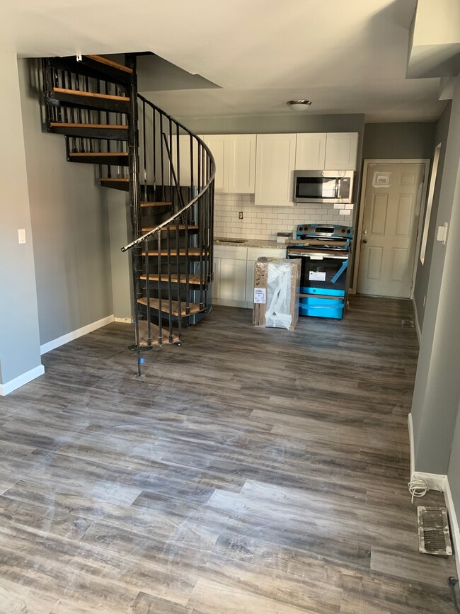 Photo - 639 N 12th St Unidad Apt 1R
