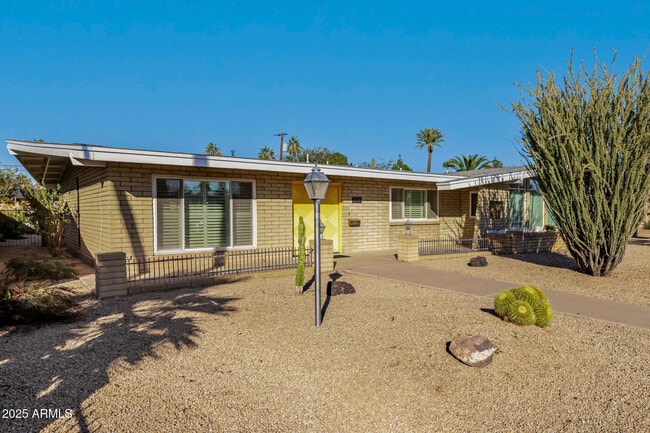 Photo - 3738 E Glenrosa Ave