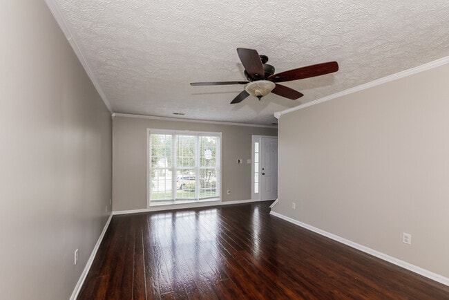 Photo - 2805 Churn Ct