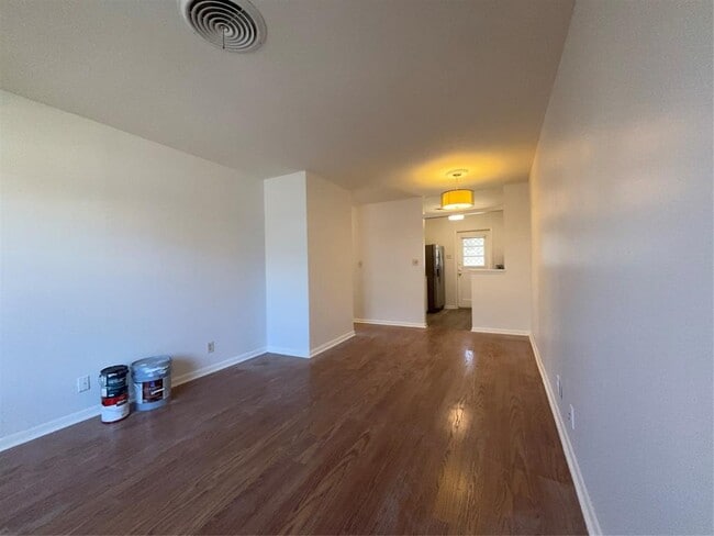 Photo - 4707 Bull Creek Rd