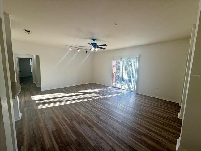 Photo - 122 Vista Verdi Cir Unidad 228