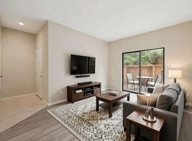 Building Photo - 11711 Memorial Dr Unit 371