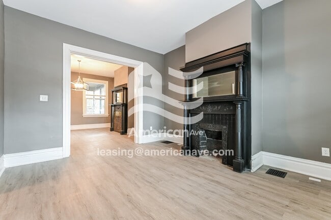 Photo - 253 Watson Blvd