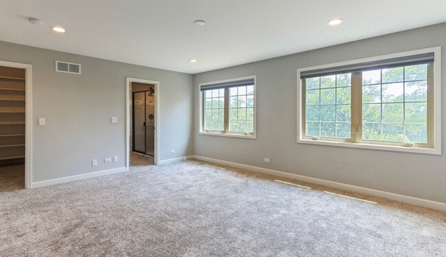 Photo - 2205 Maple Hill