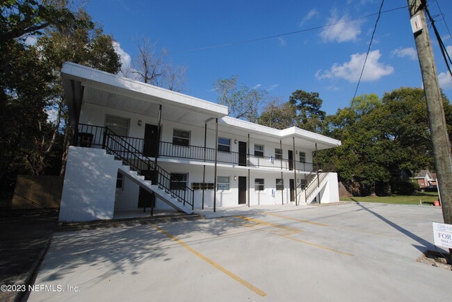 Photo - 2975 Dellwood Ave Unidad 1