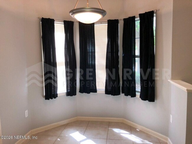 Photo - 5663 Greenland Rd