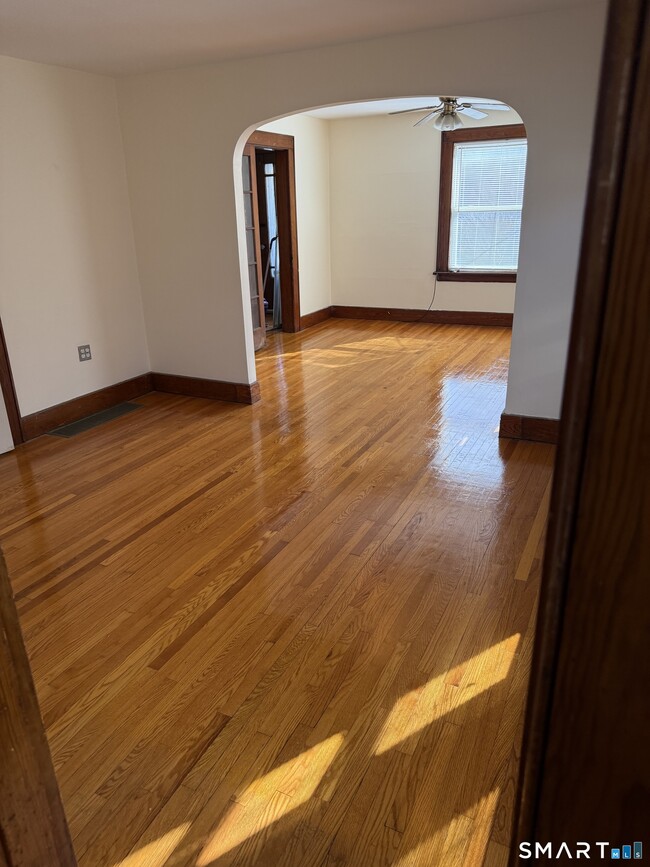 Photo - 7 Gardners Ln