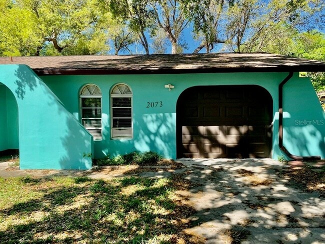 Building Photo - 2073 Carnac St