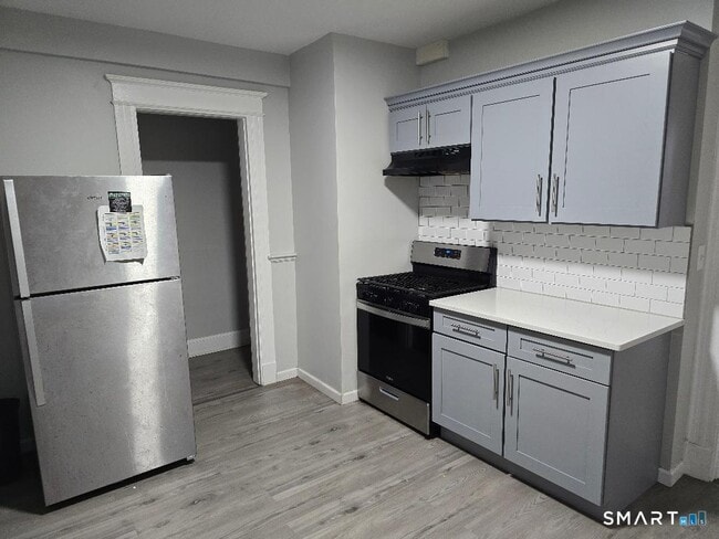 Photo - 268 Pine St Unit 2