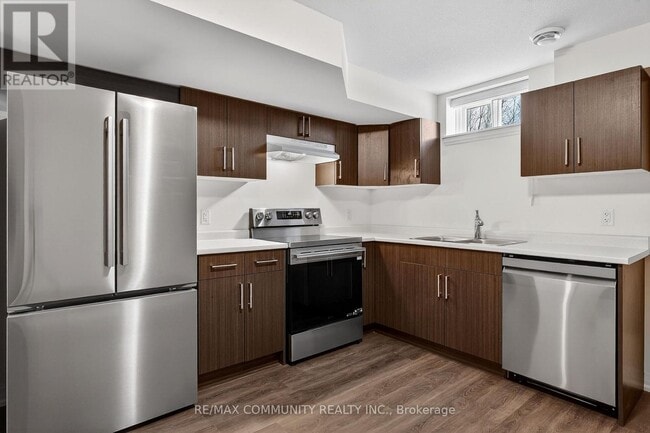 Photo - 95 Westcott Rd