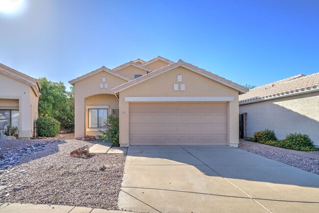 Building Photo - Desirable North Phoenix  Home with 1 Downs...