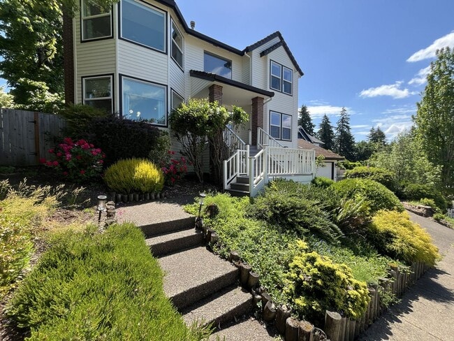Photo - Stunning Bull Mountain Home with Gourmet Kitchen & Luxurious Primary Suite Retreat
