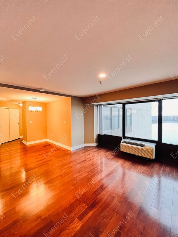 300 Riverfront Dr Condo For Rent in Detroit, MI