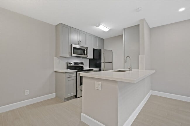 Photo - 2201 Fountain View Dr Condo Unit 45