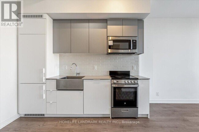 Photo - 270 Dufferin St Unit 1023