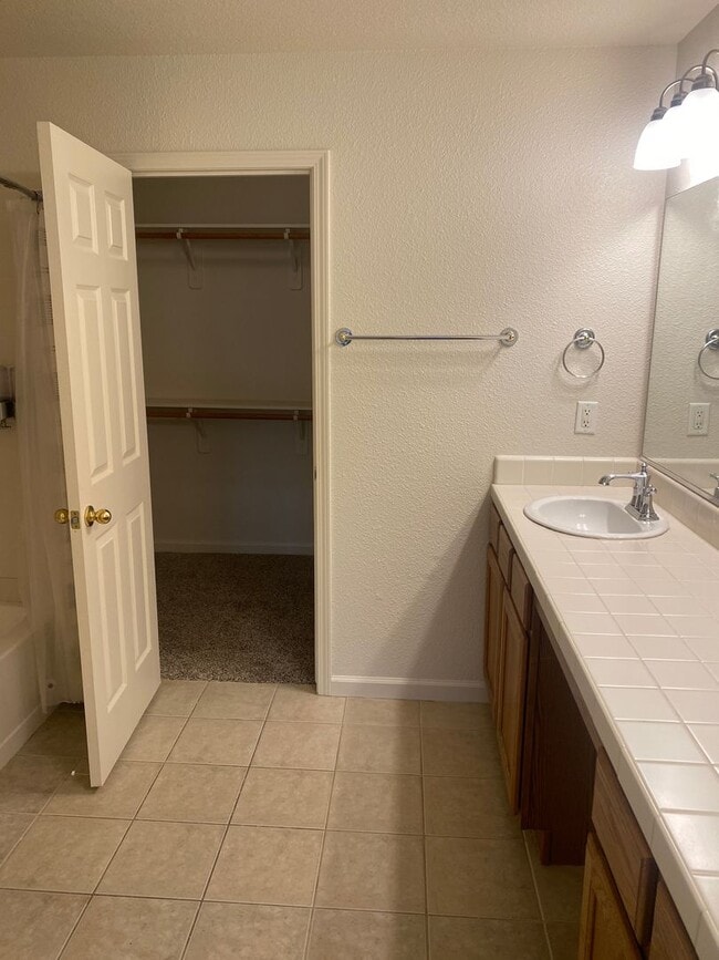 Photo - 4711 W Mary Ave