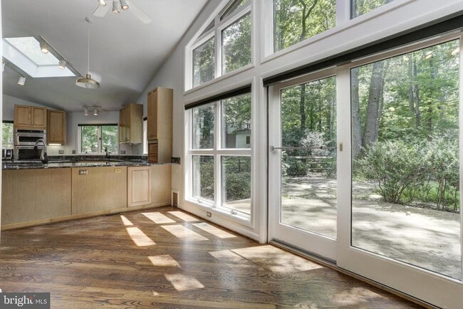 Photo - 10373 Currycomb Ct