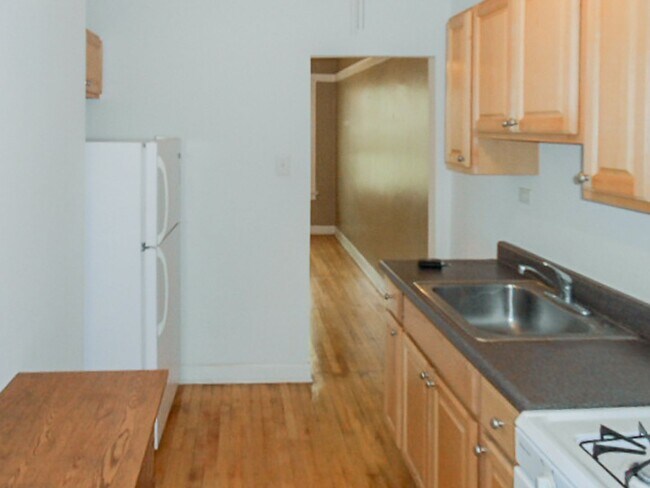 Photo - 5107 N Winchester Ave Unit 2