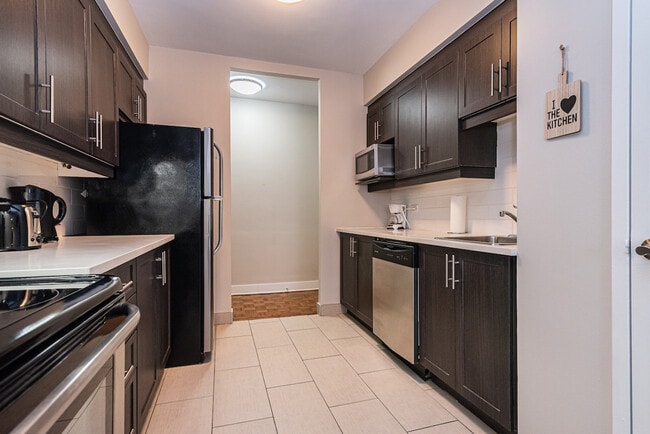 Photo - 1272 Rue Redpath-Crescent Unité SI ID1261801P