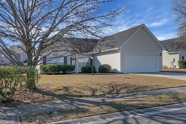 Photo - Beautiful Home in Goose Creek 3 Bedroom/2 ...