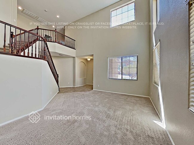 Photo - 2730 Craigmillar St