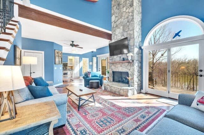 Photo - 49 Indian Summer Ln Unit ID1250694P