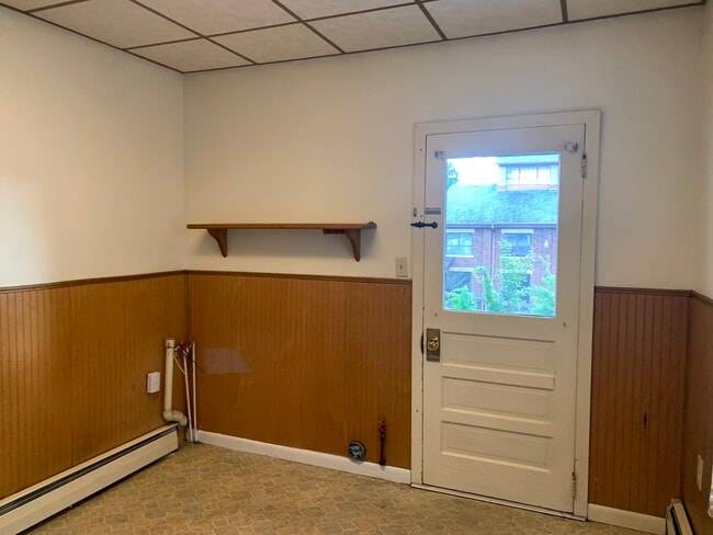 Photo - 814 Green Ridge St