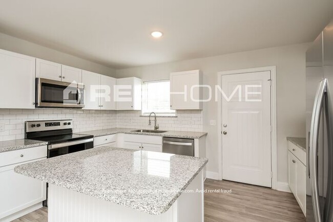 Photo - 6924 Tessla Drive