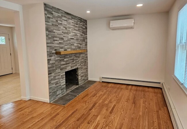 Photo - 31 Lakeview Rd