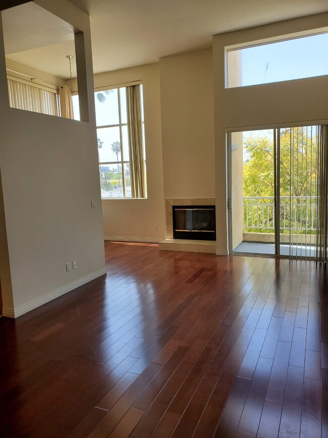 Skylar Place - Skylar Place Apartments
