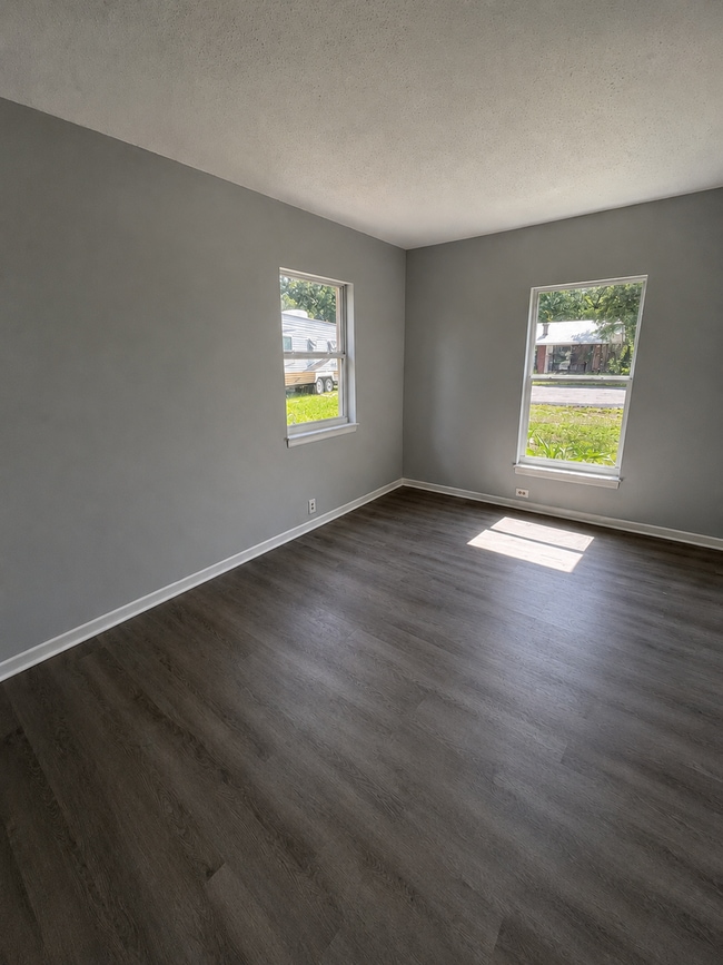 Photo - 1BR/1BA Dade City Duplex Near the Withlacoochee River