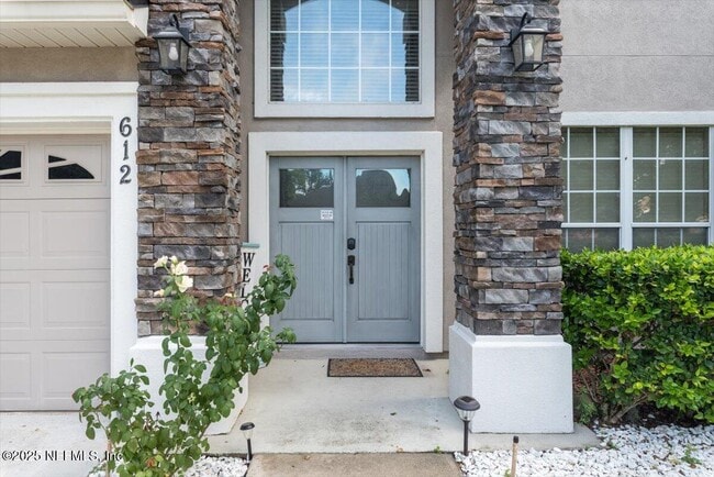 Photo - 612 Chestwood Chase Dr