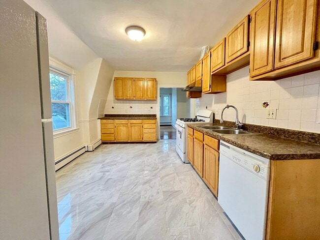 Photo - 55 Scammell St Unit 2