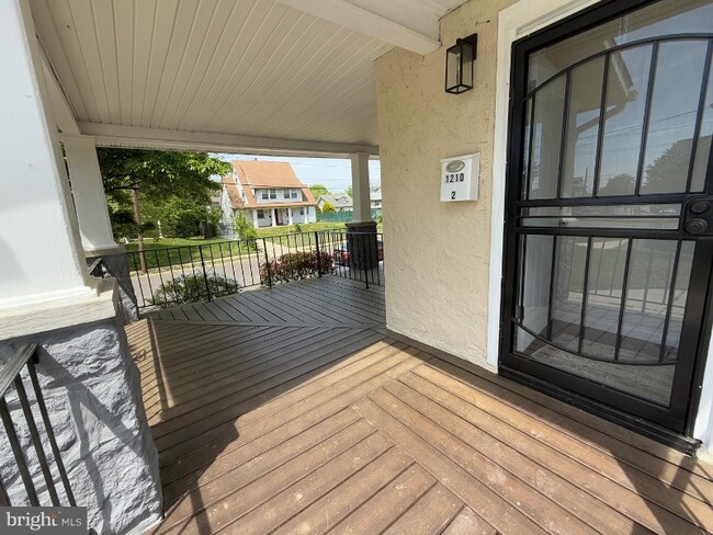 Photo - 1210 Eldridge Ave Unit 2