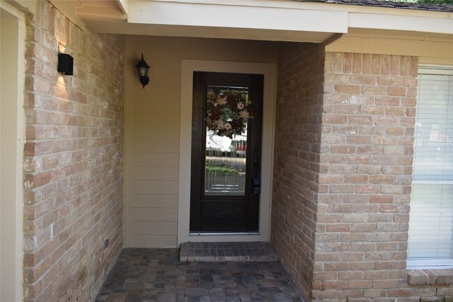 Photo - 16627 Gaeldom Dr