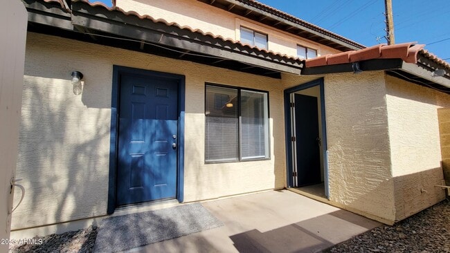 Photo - 6147 E Greenway St