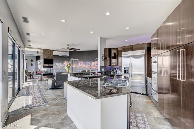 Photo - 1140 Brown Hill Ct